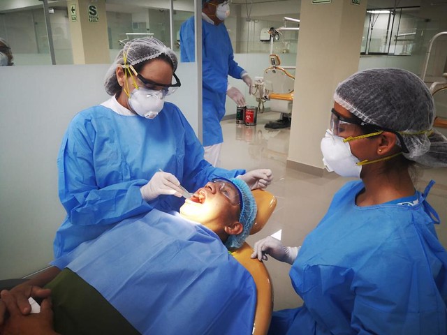 Odontología gratuita: un regalo a la sonrisa de nuestra gente